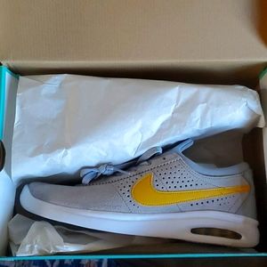 Men's Shoes
